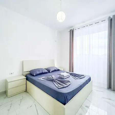 Apartament Porta Mare Golem (Tirana)