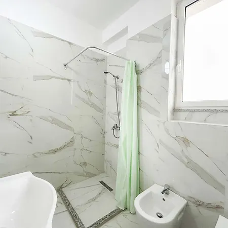 Porta Mare Apartament Golem (Tirana)