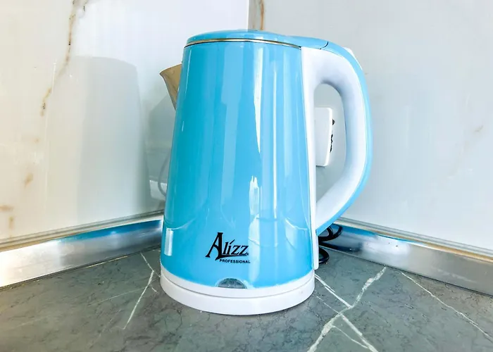 Porta Mare * Golem (Tirana)